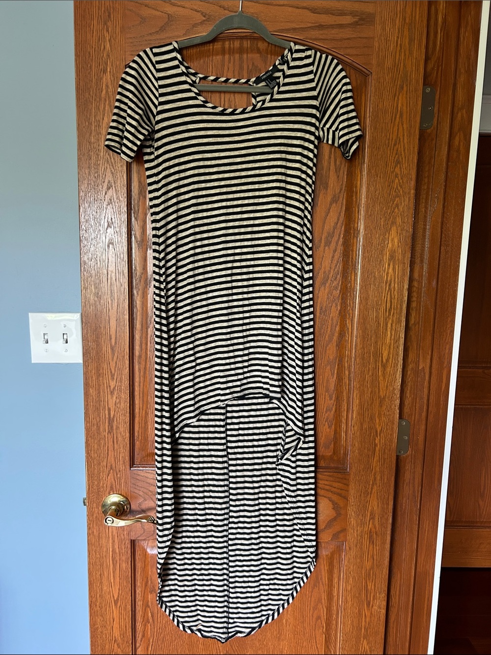 Forever 21 Black and White Striped High-Low Maxi Dress
